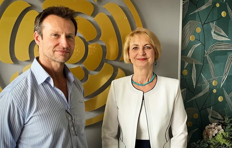 Dr. Junger, Dr. Ilniczky