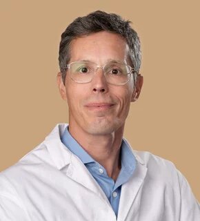Dr. Gulyás Károly