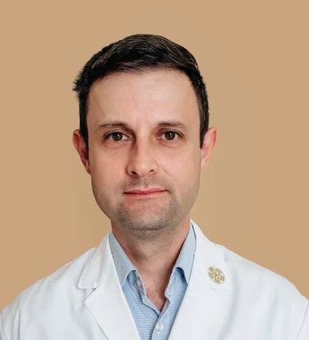 Dr. Képíró László