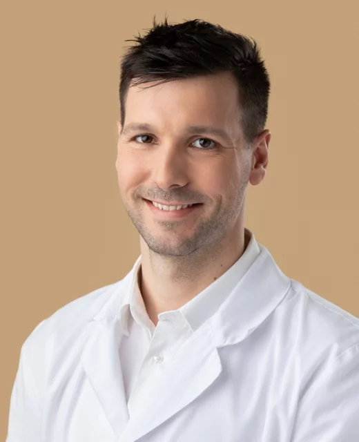 Dr. Hangody György
