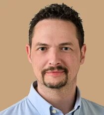 Dr. Götz Dávid